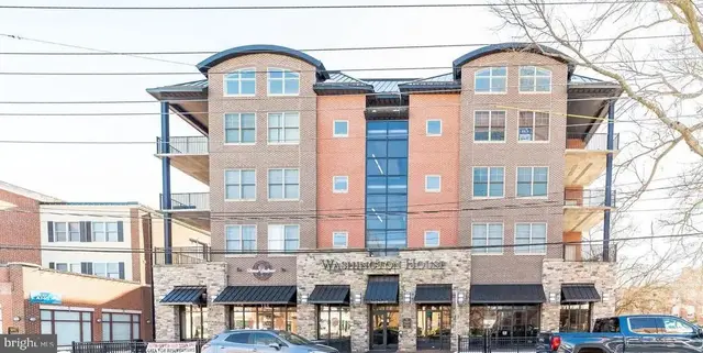 113 E Main St #207, Newark