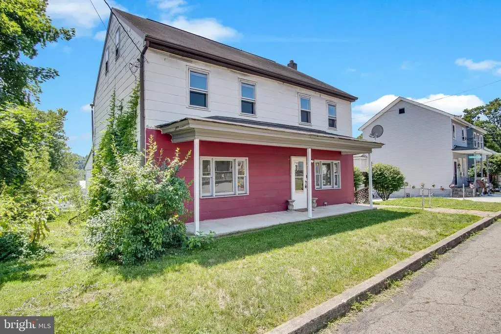 211 Oak St, LYKENS