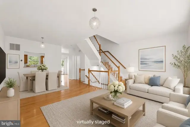 13106 Kidwell Field Rd, Herndon