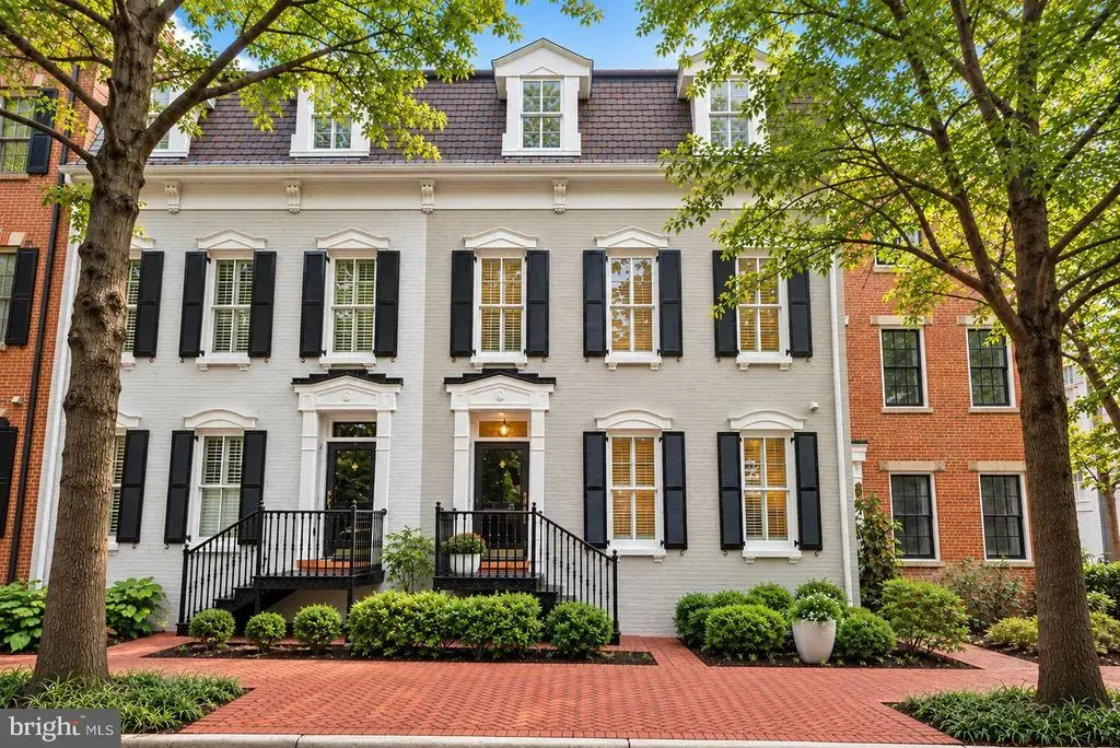 1822 Carpenter Rd, ALEXANDRIA
