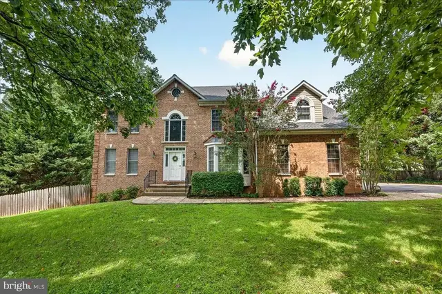4228 Misty Ridge Dr, Haymarket