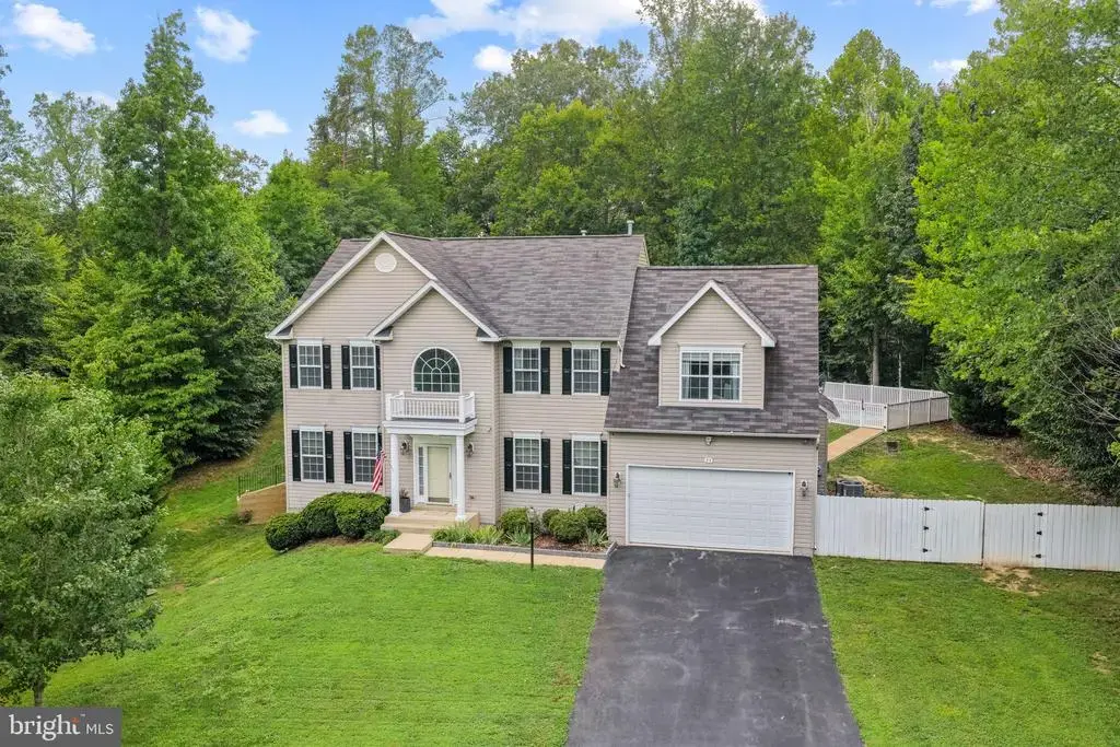 29 Maplewood Dr, STAFFORD