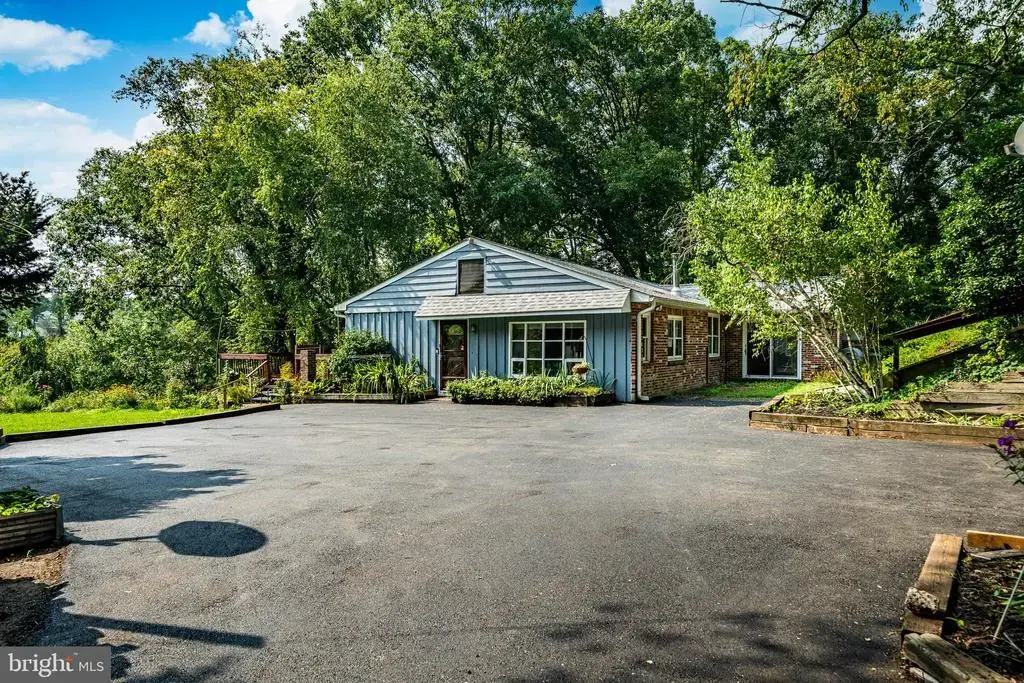 951 Pottstown Pike, WEST CHESTER