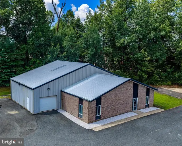 2300 Industry Ct, Forest Hill