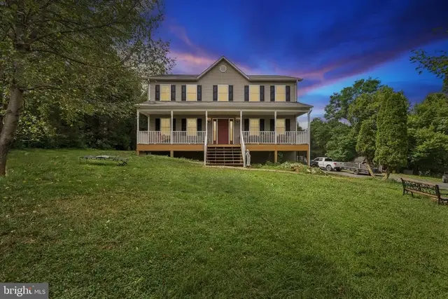 1817 Marys Shady Ln, Front Royal