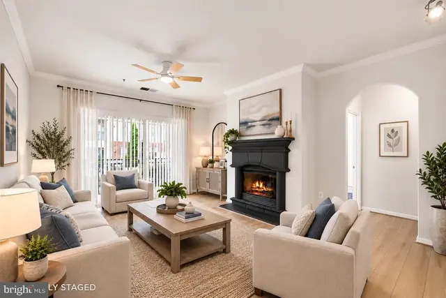 12949 Centre Park Cir #103, Herndon