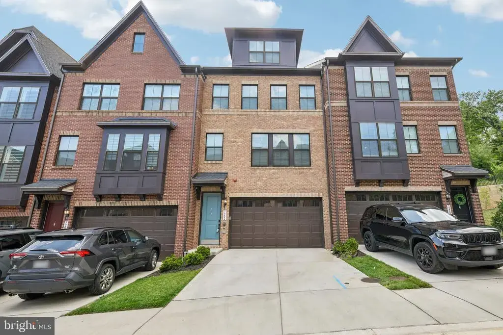 7202 Mountaineer Dr, ALEXANDRIA