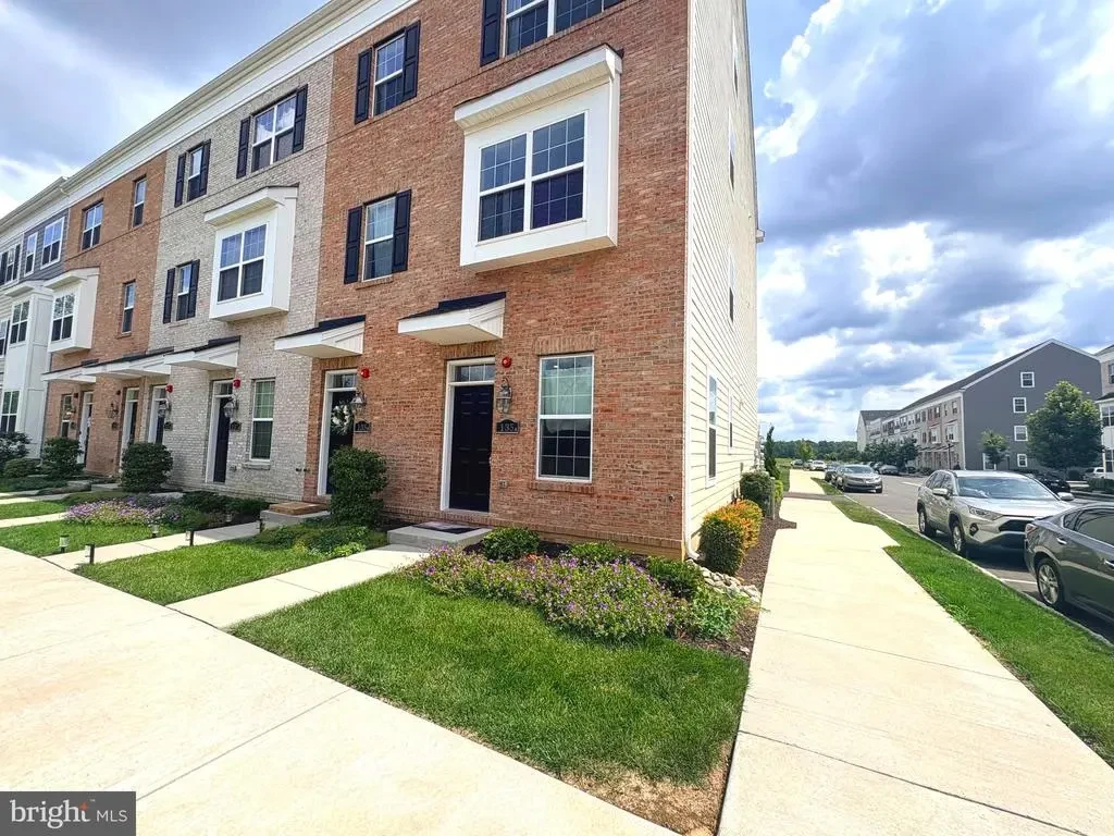 135 Annapolis St, BENSALEM