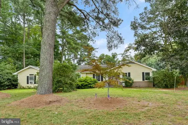 28290 Main St, Hallwood