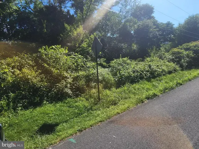 18 Sunshine Trl, Fairfield