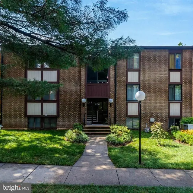 9731 Kings Crown Ct #201, Fairfax