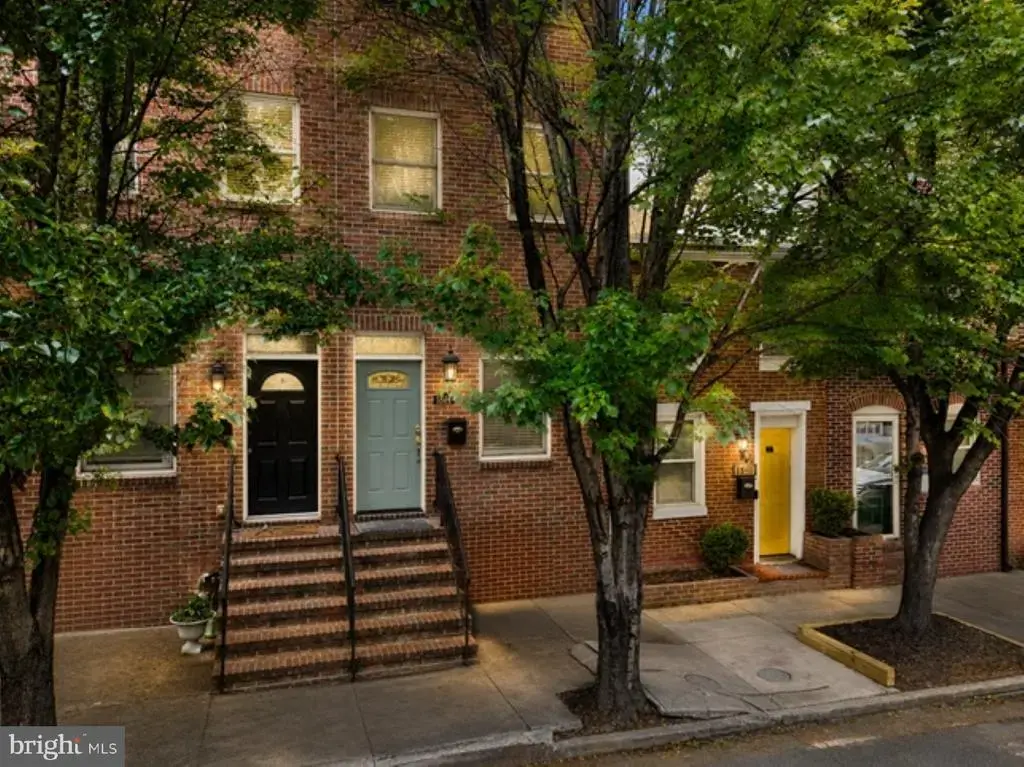 1342 Towson St, BALTIMORE