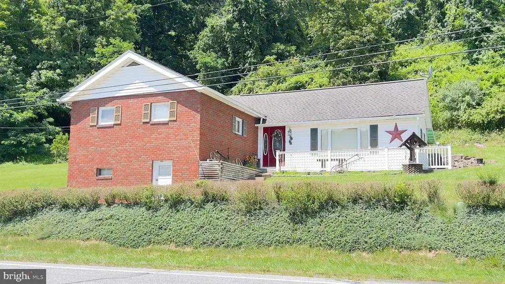 1093 Hyndman Rd, HYNDMAN