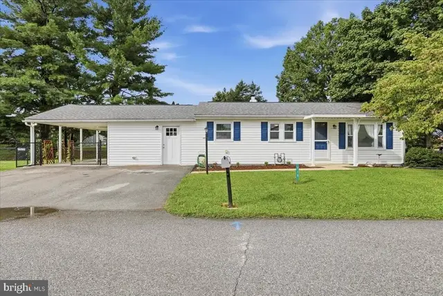 218 Jones Avenue, Mont Alto