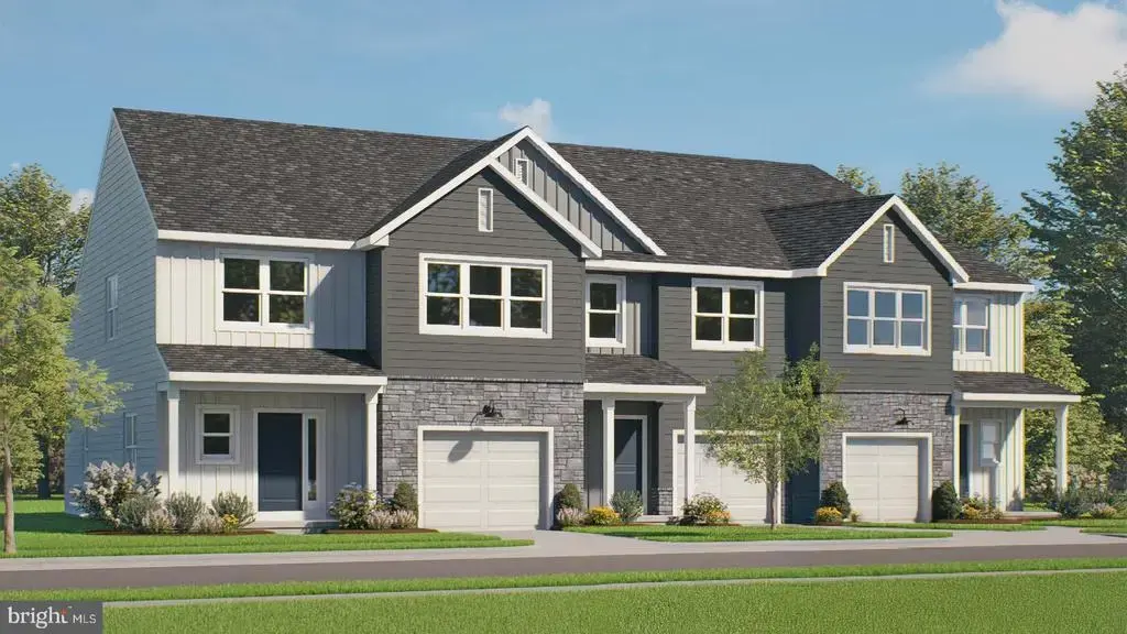 14 Arcadia Dr, ELIZABETHTOWN