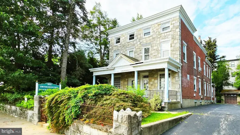 5912 Ridge Ave, PHILADELPHIA