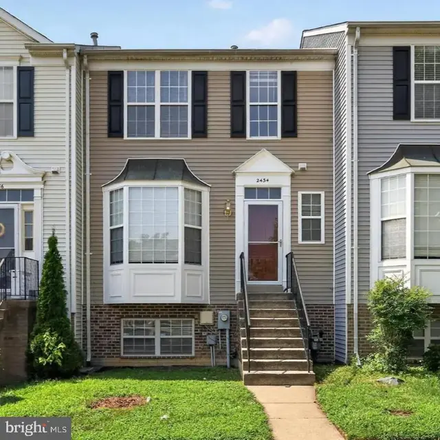 2434 Sandwich Ct, Crofton