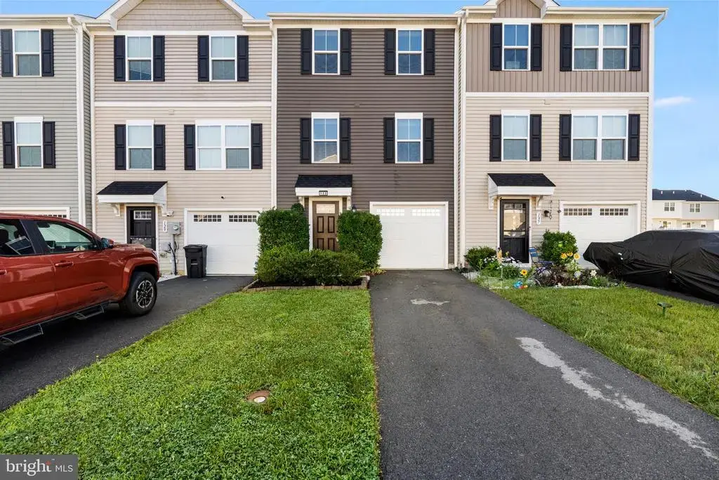 133 Rhea Dr, MARTINSBURG