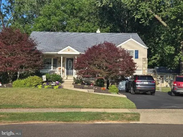 184 Diane Ave, Hatboro