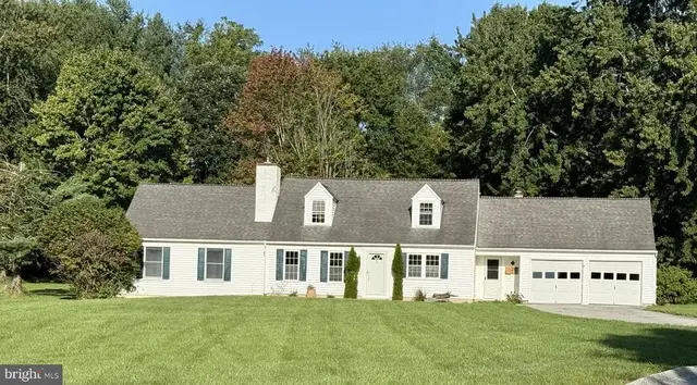 210 Windy Hill Rd, Downingtown