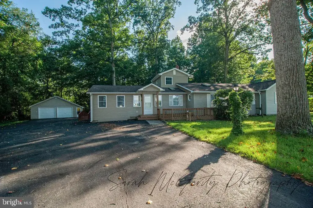 910 Sharon Hill Rd, DOVER