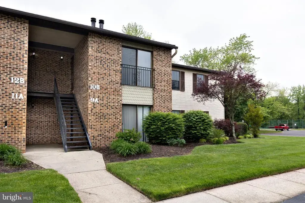10-b Sumac Ct, MOUNT LAUREL