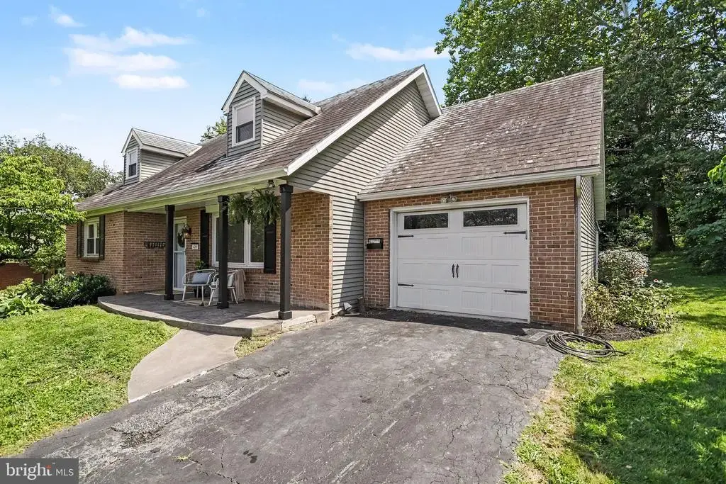 429 S President Ave, LANCASTER
