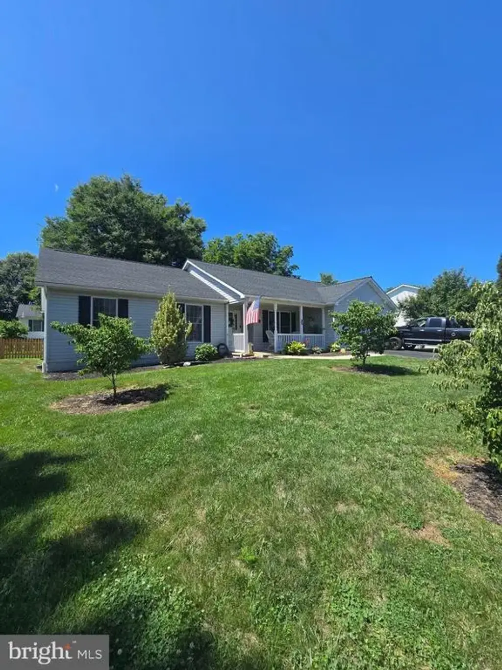 84 Oriole Ln, FALLING WATERS