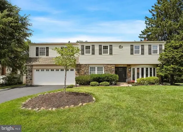 2027 Wisteria Ln, Lafayette Hill