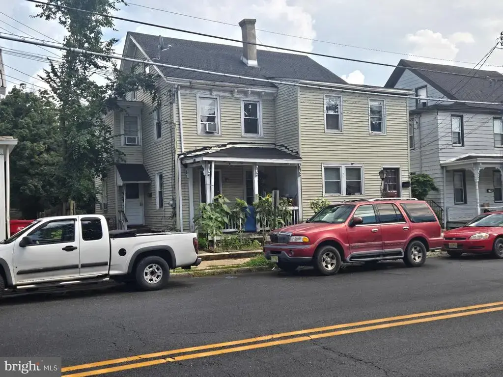 343 N Pearl St, BRIDGETON