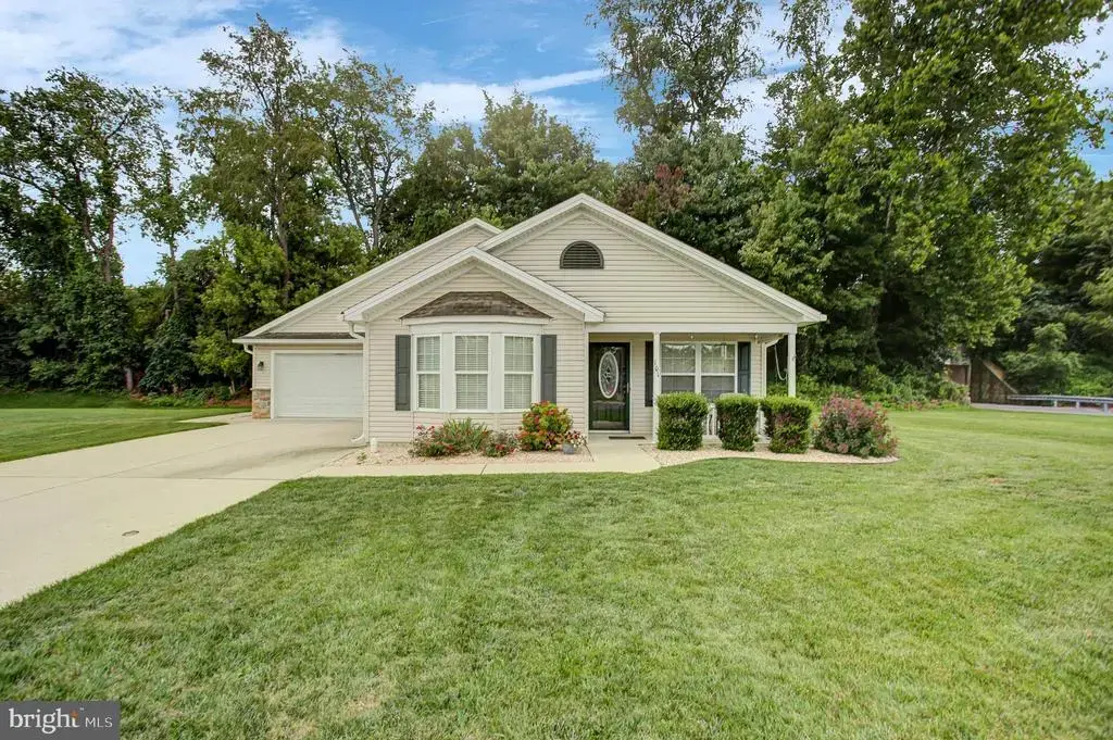101 Colonial Ct, SHIPPENSBURG