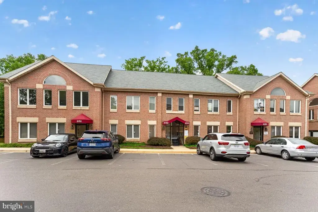 6153 Fuller Ct #8, ALEXANDRIA