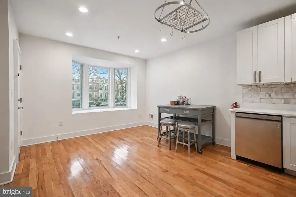1224 Holbrook St Ne #1, WASHINGTON