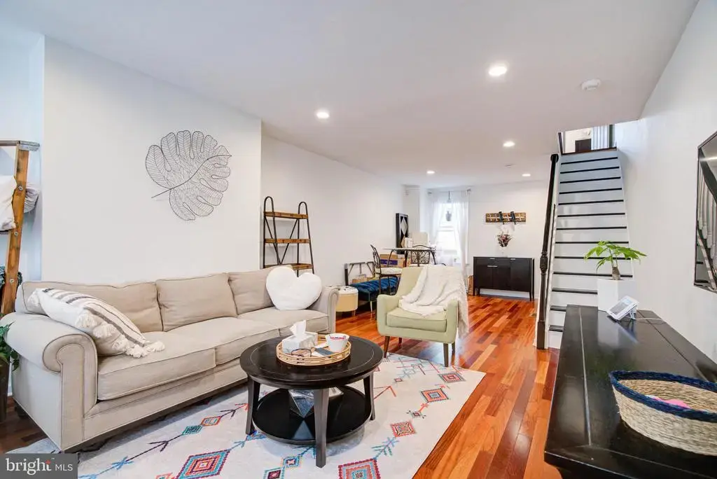 2448 Cedar St, PHILADELPHIA