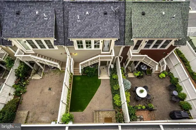 2216 Main Line Blvd, Alexandria
