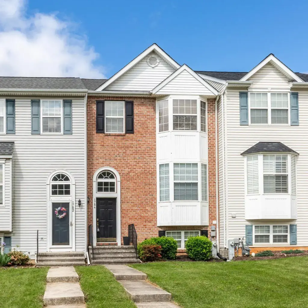 1784 Upper Forde Ln, HAMPSTEAD