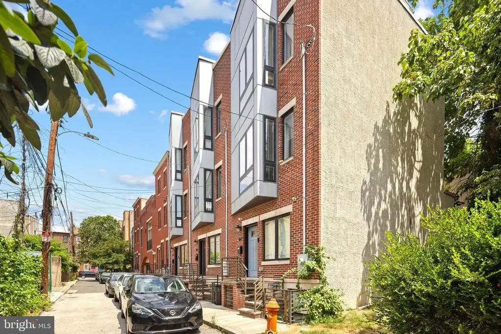 867 N Opal St, PHILADELPHIA
