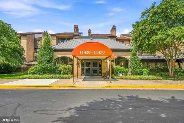 11430 Strand Dr #111, Rockville