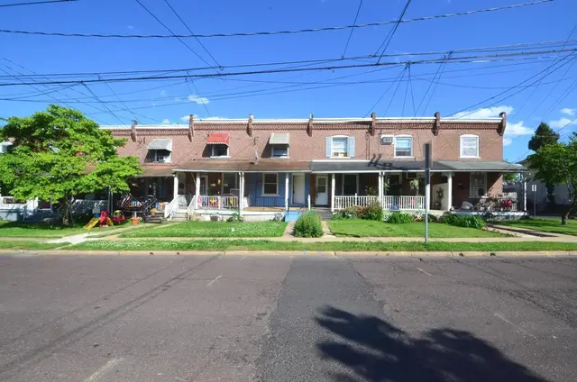 607 N Cannon Ave N #, Lansdale
