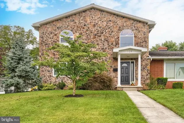 109 N Race St, Middletown
