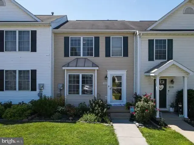 120 Scirocco Ln, Winchester
