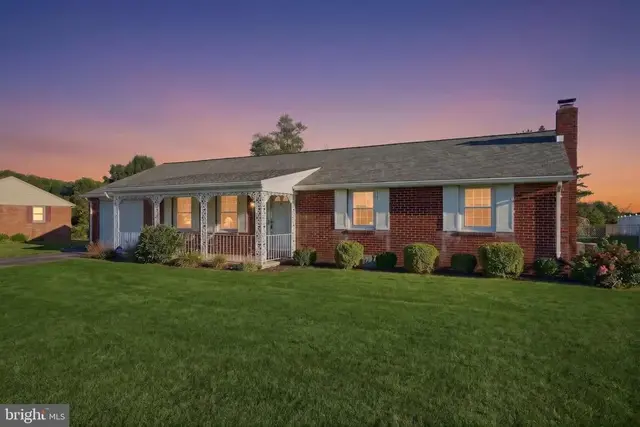 2426 Myers Rd, Spring Grove