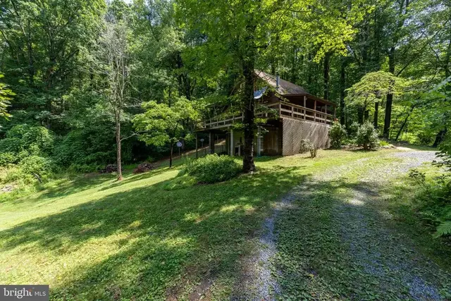 101 Middle River Ridge Road, Stanardsville