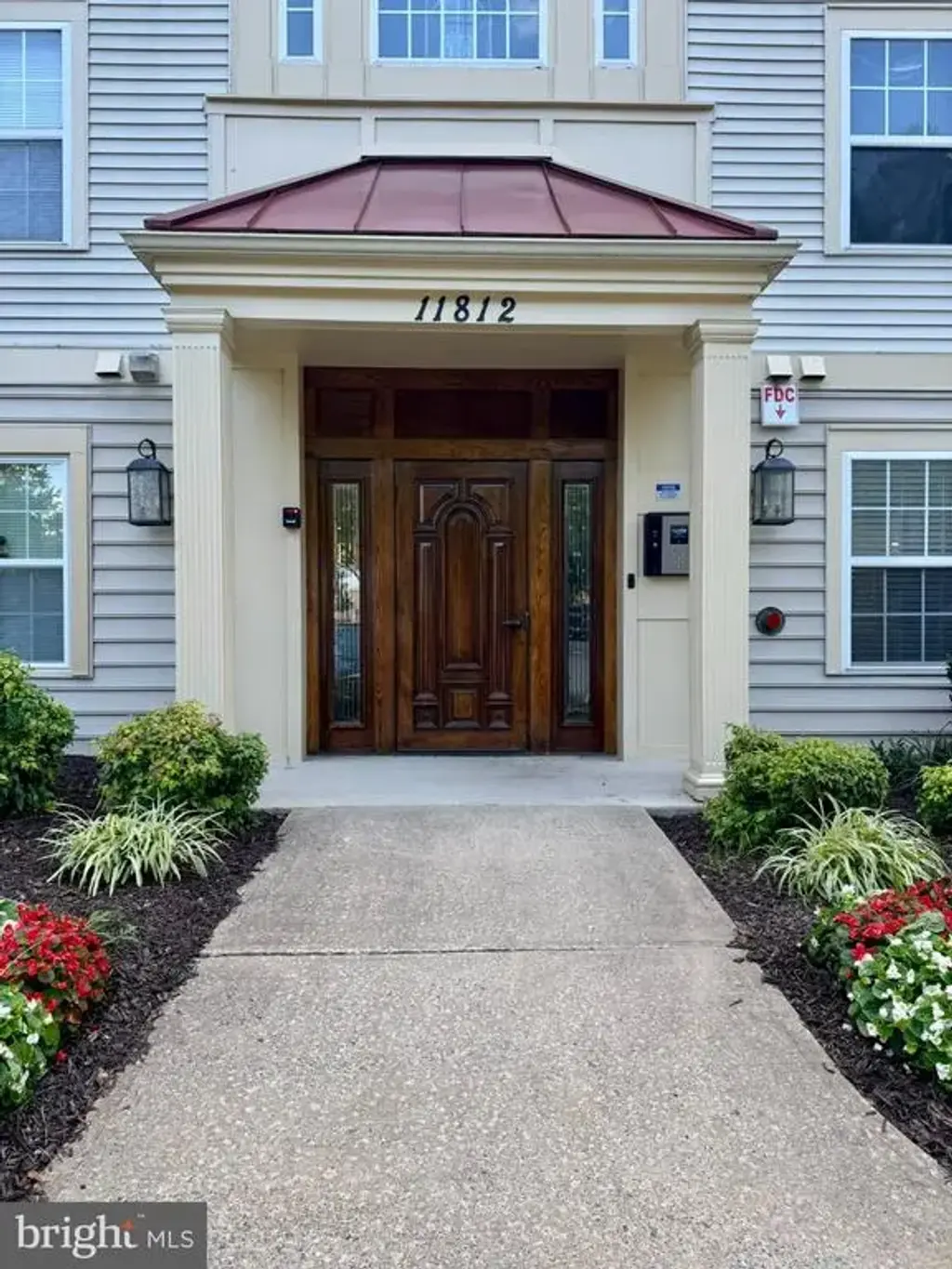 11812 Eton Manor Dr #104, GERMANTOWN