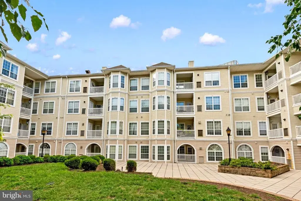 4551 Strutfield Ln #4125, ALEXANDRIA