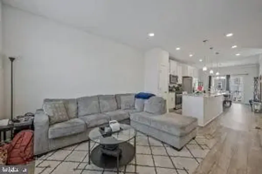 2766 Lanham Hill Cir, UPPER MARLBORO