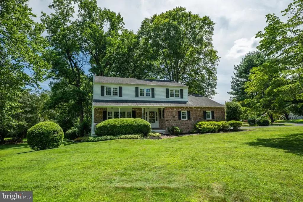 22 Beechwood Ln, YARDLEY