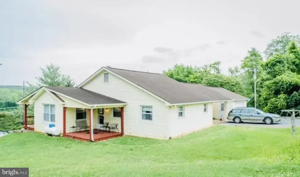 10 Nunn Ln, LURAY