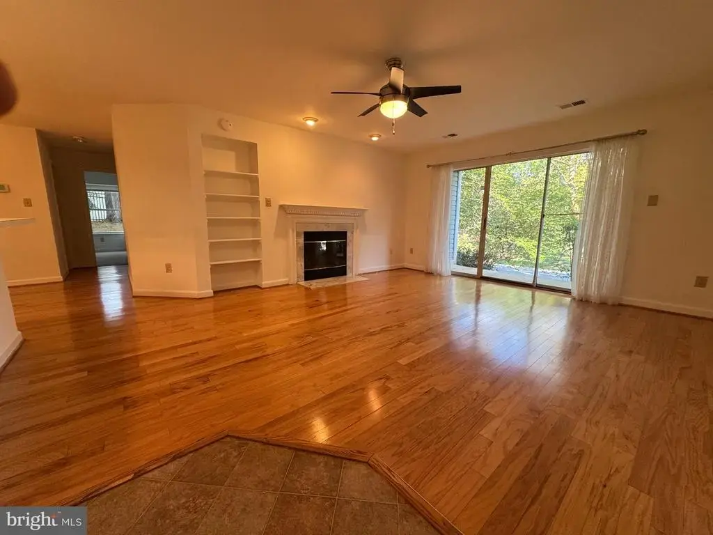13613 Sir Thomas Way #12, SILVER SPRING