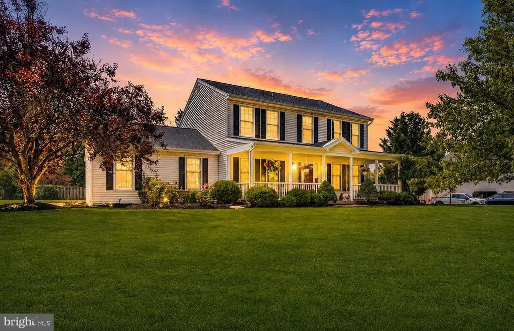 114 Laura Ln, ROYERSFORD